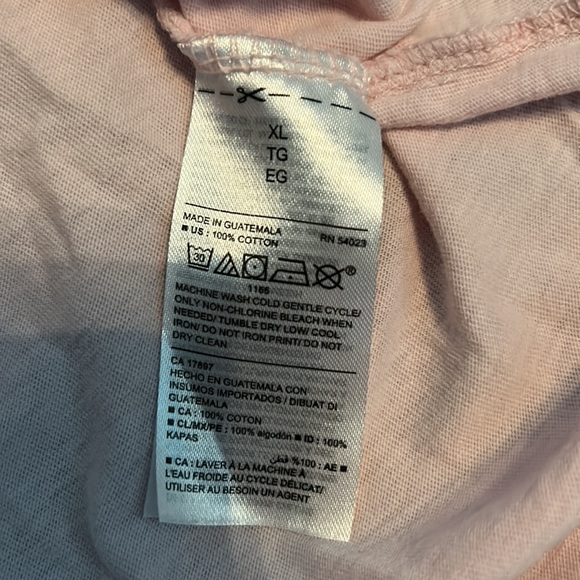 Old Navy T Shirt - Picture 3 of 3